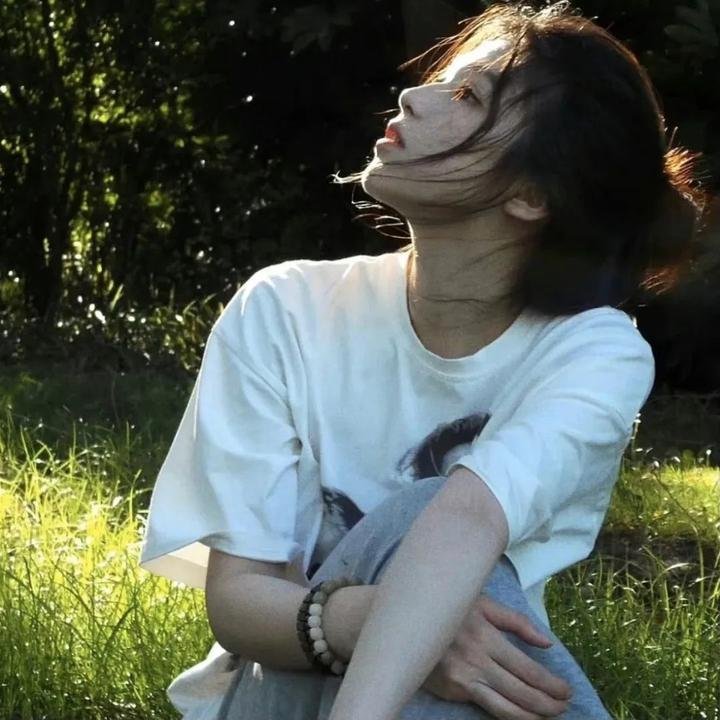 傻白甜的霸总老公 在线观看